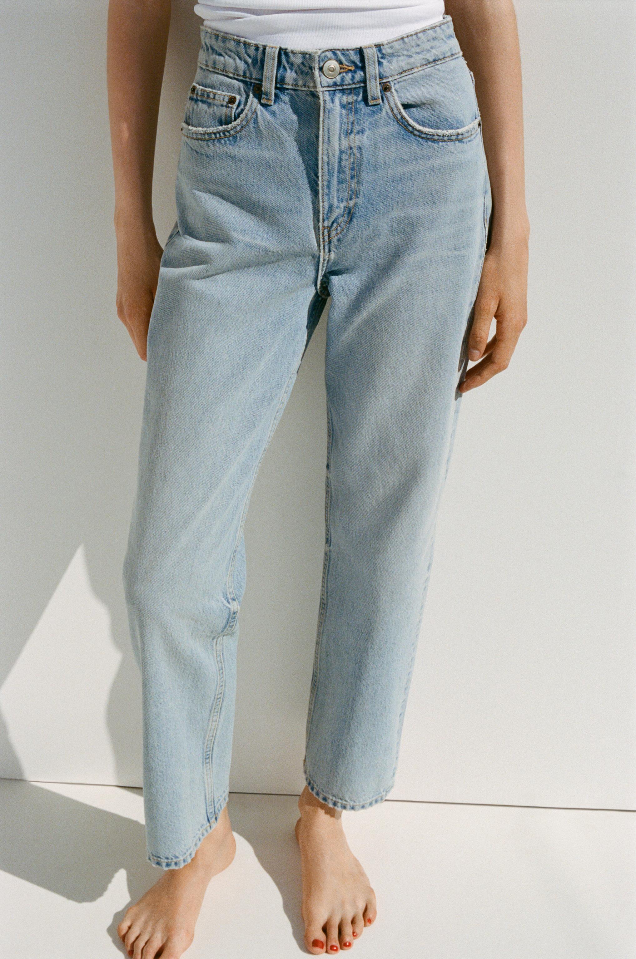 HIGH-WAISTED TRF MOM FIT JEANS