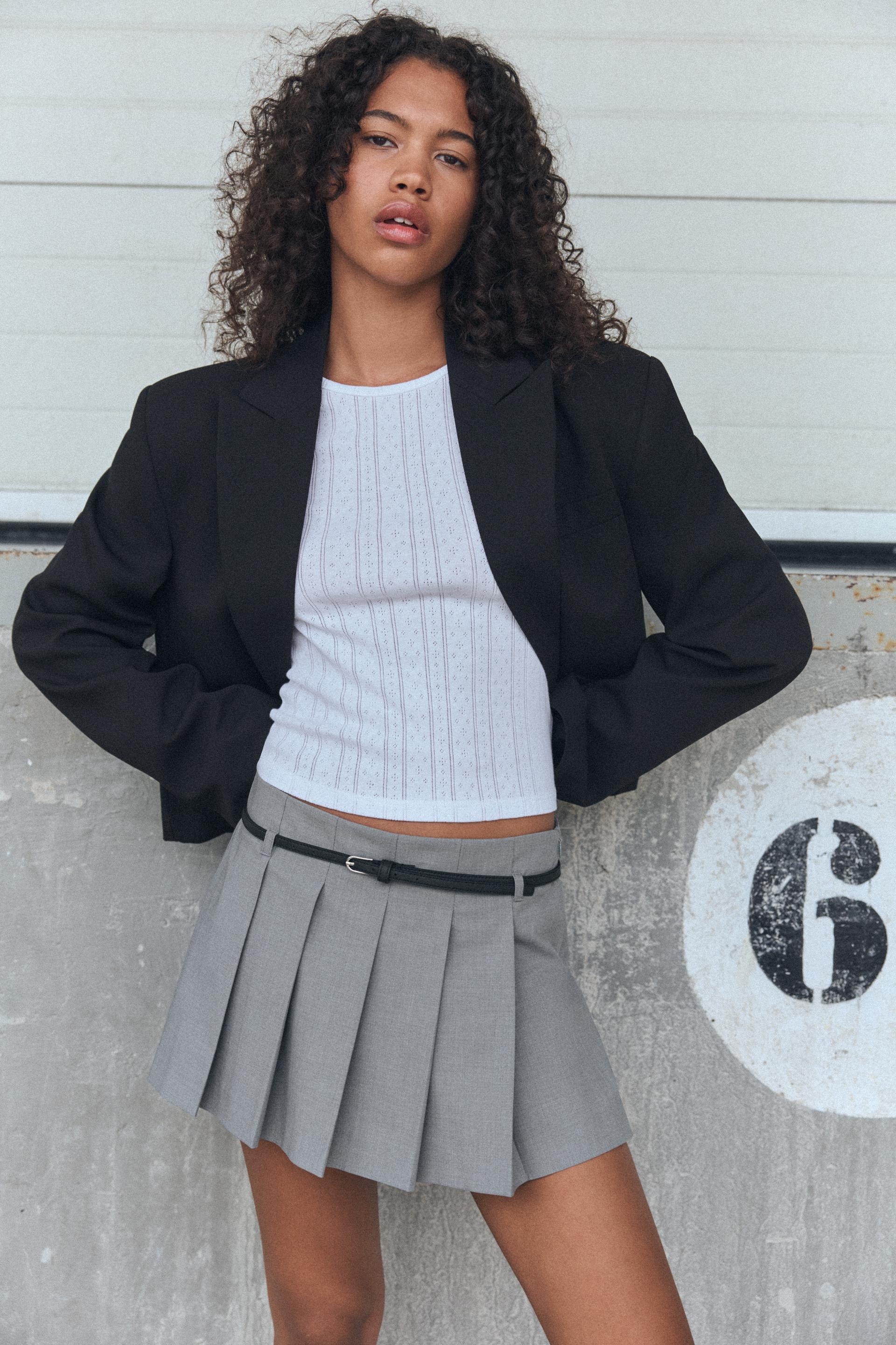 Grey pleated skirt and top best sale