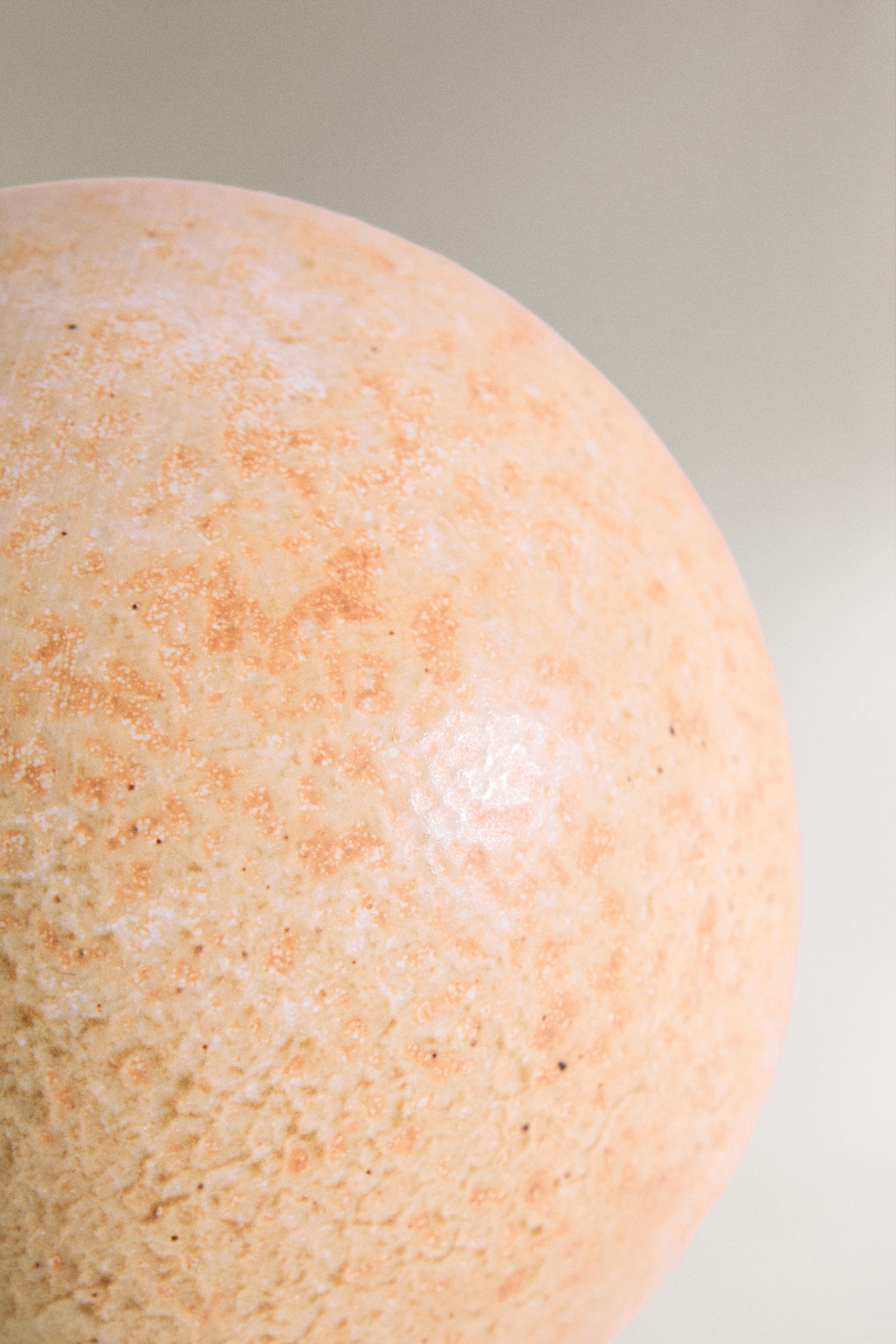 BOULE DÉCORATIVE EN CÉRAMIQUE