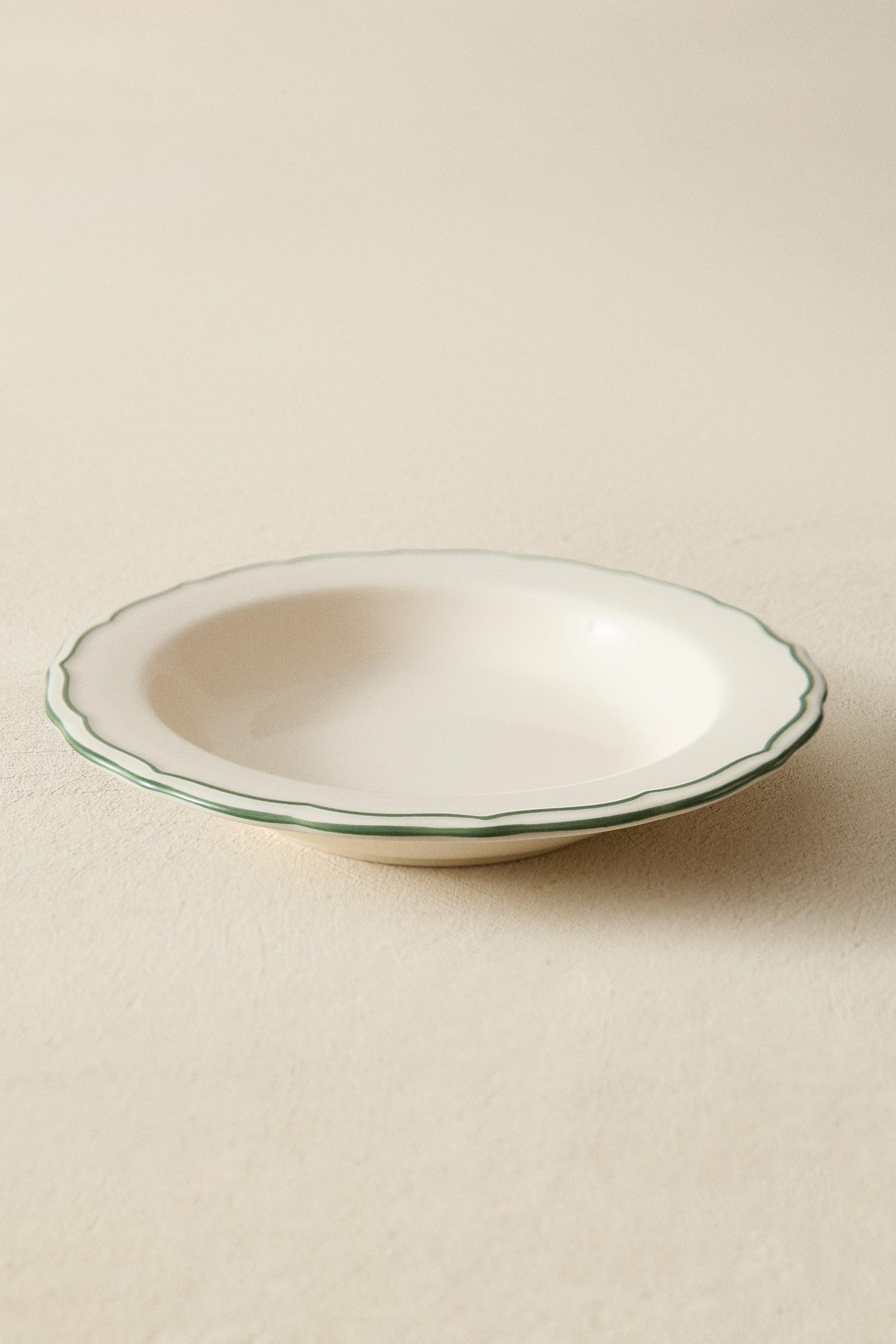 EARTHENWARE SOUP PLATE WITH CONTRASTING RIM