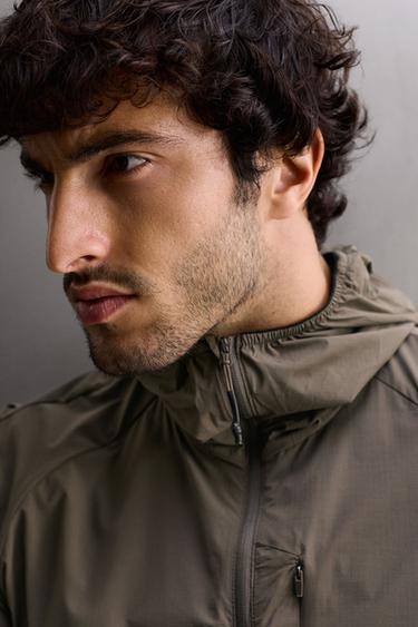 VESTE TECHNIQUE LÉGÈRE COLOR BLOCK - Marron de Zara - Image 4