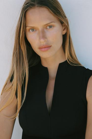 SLEEVELESS CREPE MINI DRESS - Black by Zara