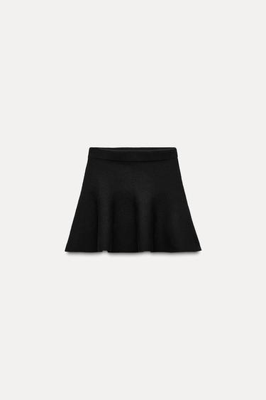 SHORT FLARED SKIRT - Black by Zara