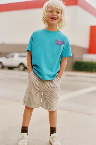 تيشرت بطبعة نصية - أزرق فاقع الخاص بـ Zara