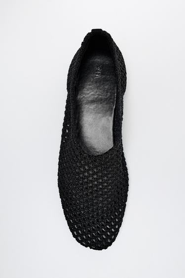 FLAT MESH BALLET FLATS - Black by Zara