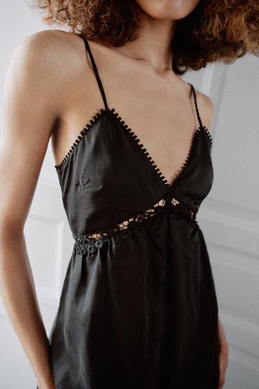 MIDI-KLEID MIT STICKEREI - Schwarz von Zara