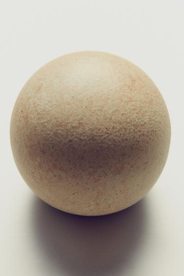 BOULE DÉCORATIVE EN CÉRAMIQUE - Beige de Zara - Image 4