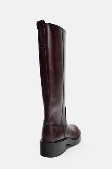 BOTTES EN CUIR EFFET USÉ - Bordeaux de Zara - Image 4