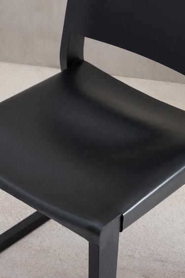 CHAIR 02 - Black by Zara - Image 4