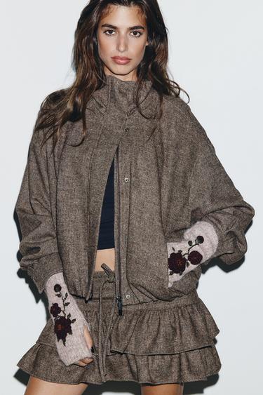 Zara FLORAL EMBROIDERED KNIT MITTENS - Sand