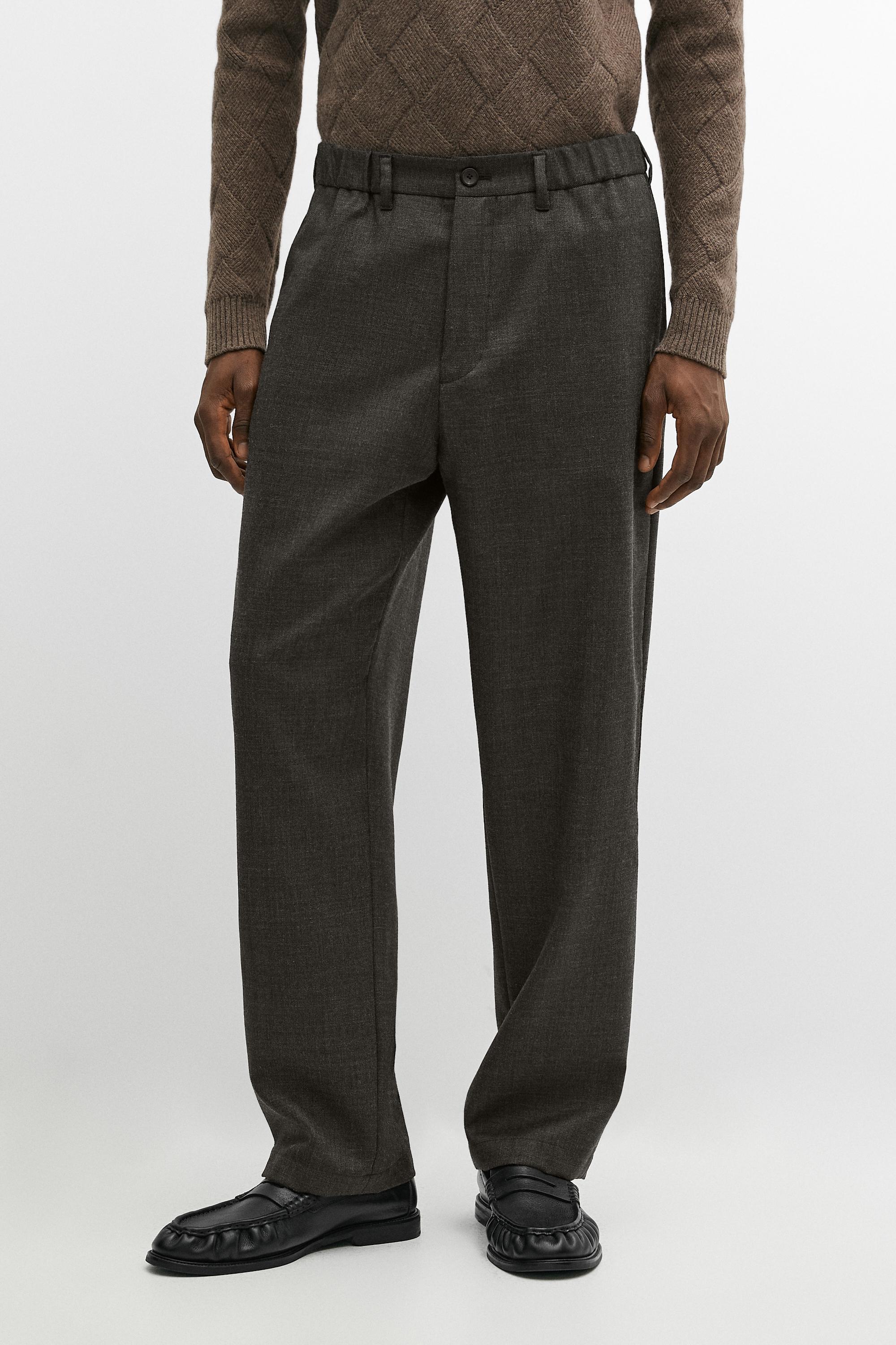 Relaxed fit 100% wool pants with elastic waistband