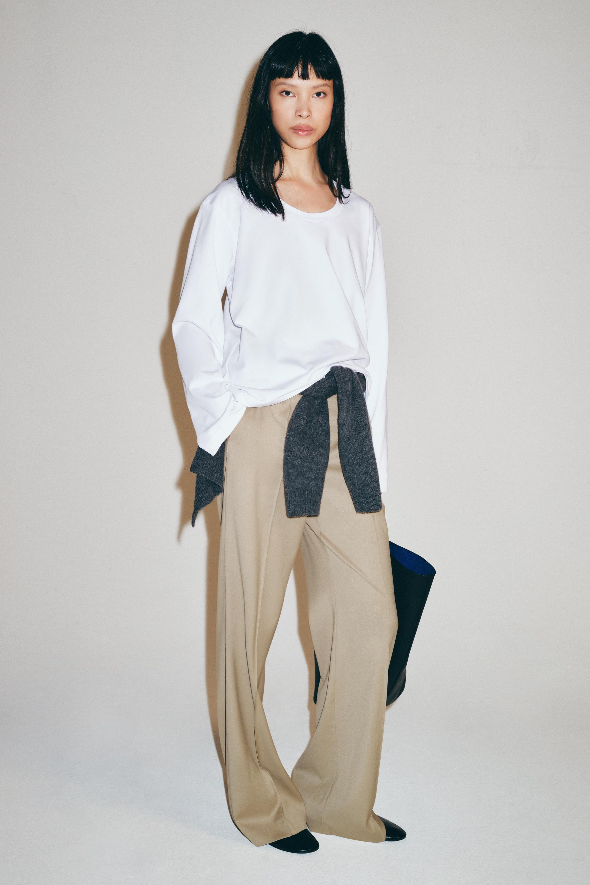 ROUND NECK T-SHIRT — White