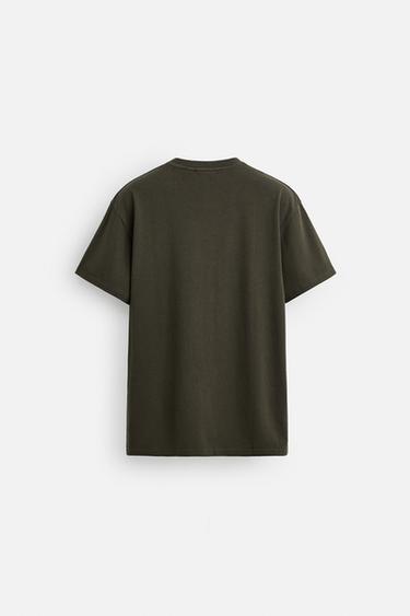 T-SHIRT SLIM FIT DÉLAVÉ - Noir / Marron de Zara - Image 6