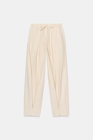 PANTALÓN PLIEGUES ZW COLLECTION - Crema de Zara - Imagen 0