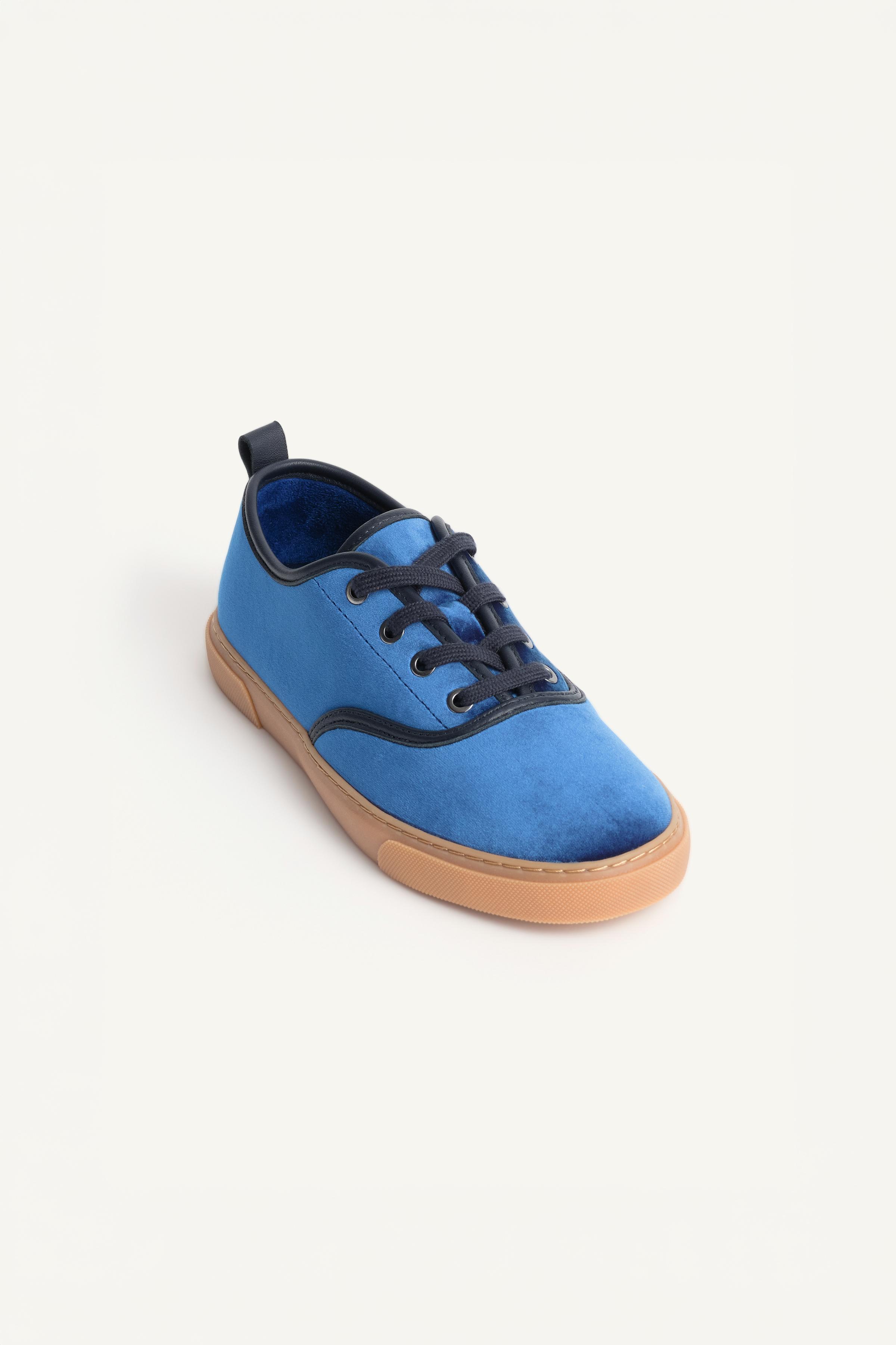 LIMITED EDITION VELVET SNEAKERS