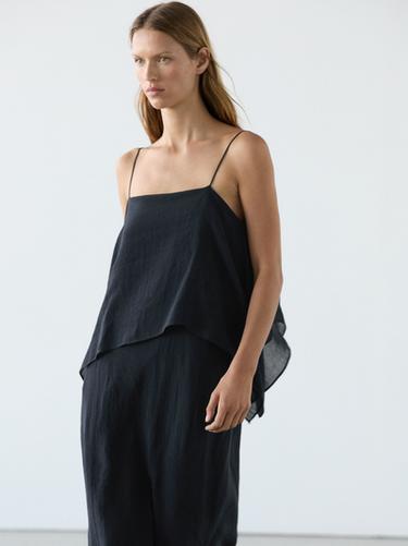 Robe midi à volant asymétrique -  de Zara