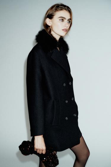 CROPPED WOOL COAT WITH FAUX FUR LAPEL - Black by Zara - Image 4