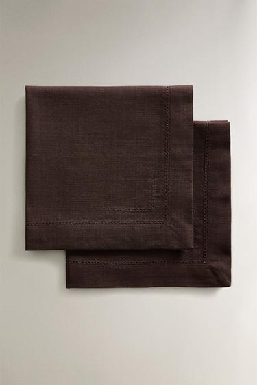 ΣΕΤ ΜΕ ΒΑΜΒΑΚΕΡΕΣ ΠΕΤΣΕΤΕΣ ΦΑΓΗΤΟΥ ΜΕ ΑΖΟΥΡ ΜΠΟΡΝΤΟΥΡΑ (ΣΕΤ ΤΩΝ 2) - Καφέ του Zara