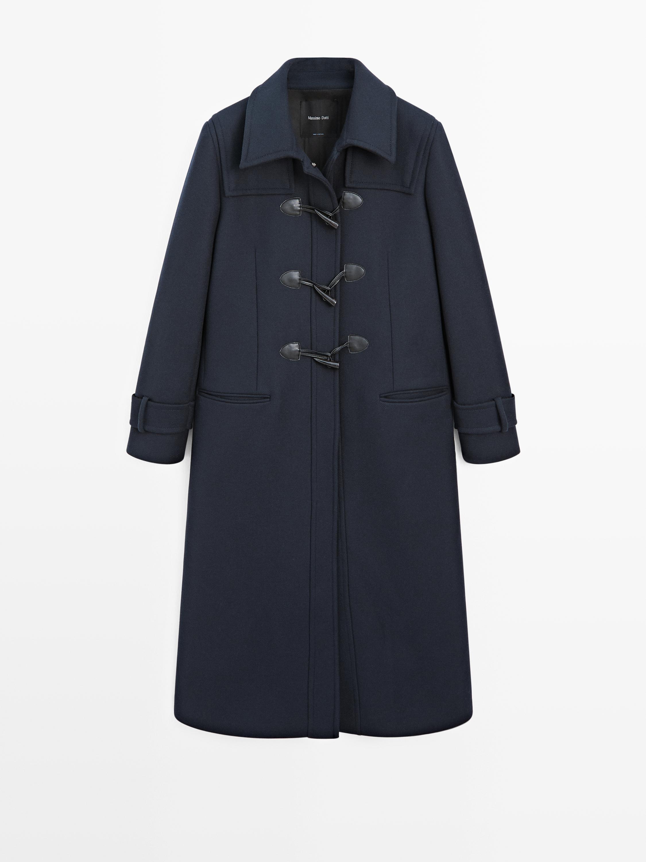Long coat with toggles