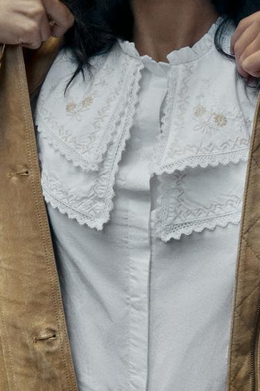 EMBROIDERED POPLIN SHIRT WITH PETER PAN COLLAR - Oyster-white by Zara