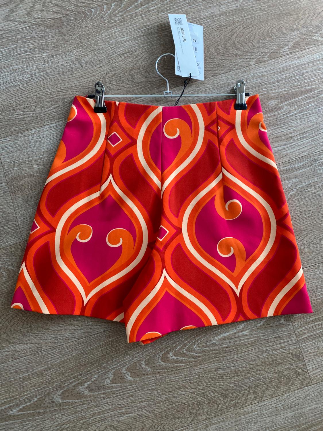 GEOMETRIC PRINT SKORT - Image 3