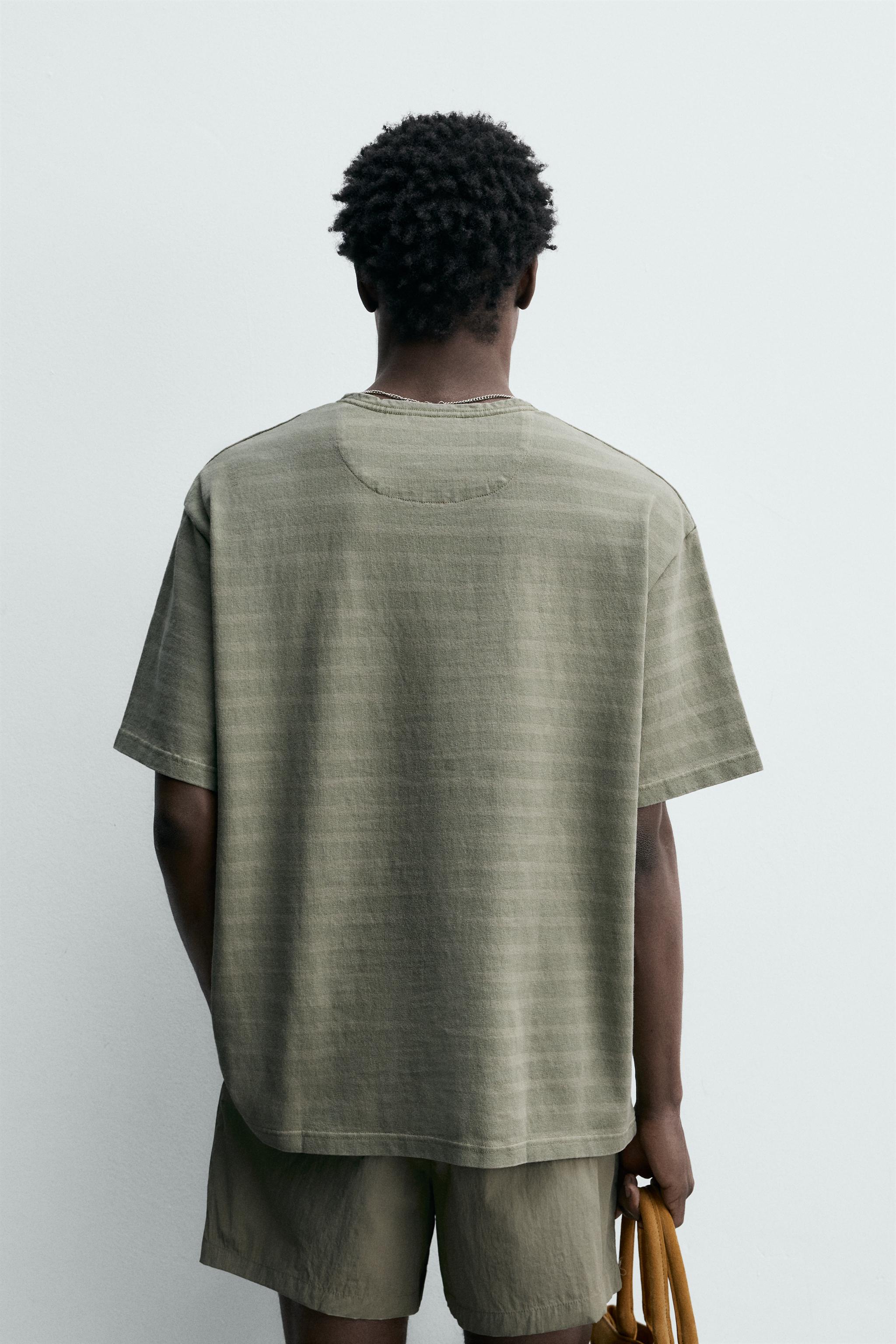 STRIPED JACQUARD POCKET T-SHIRT
