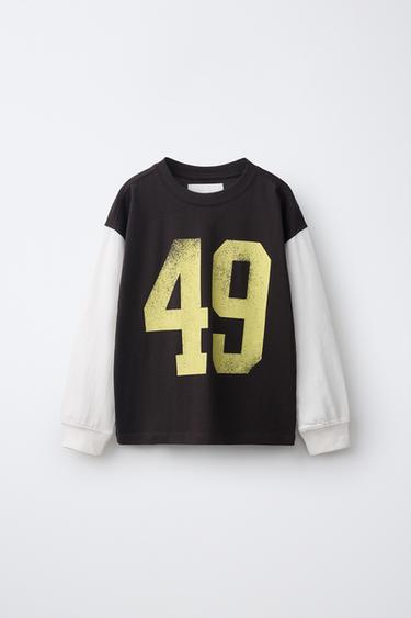 T-SHIRT MED COLORBLOCK OG PRINT - Mørk antrasitt fra Zara
