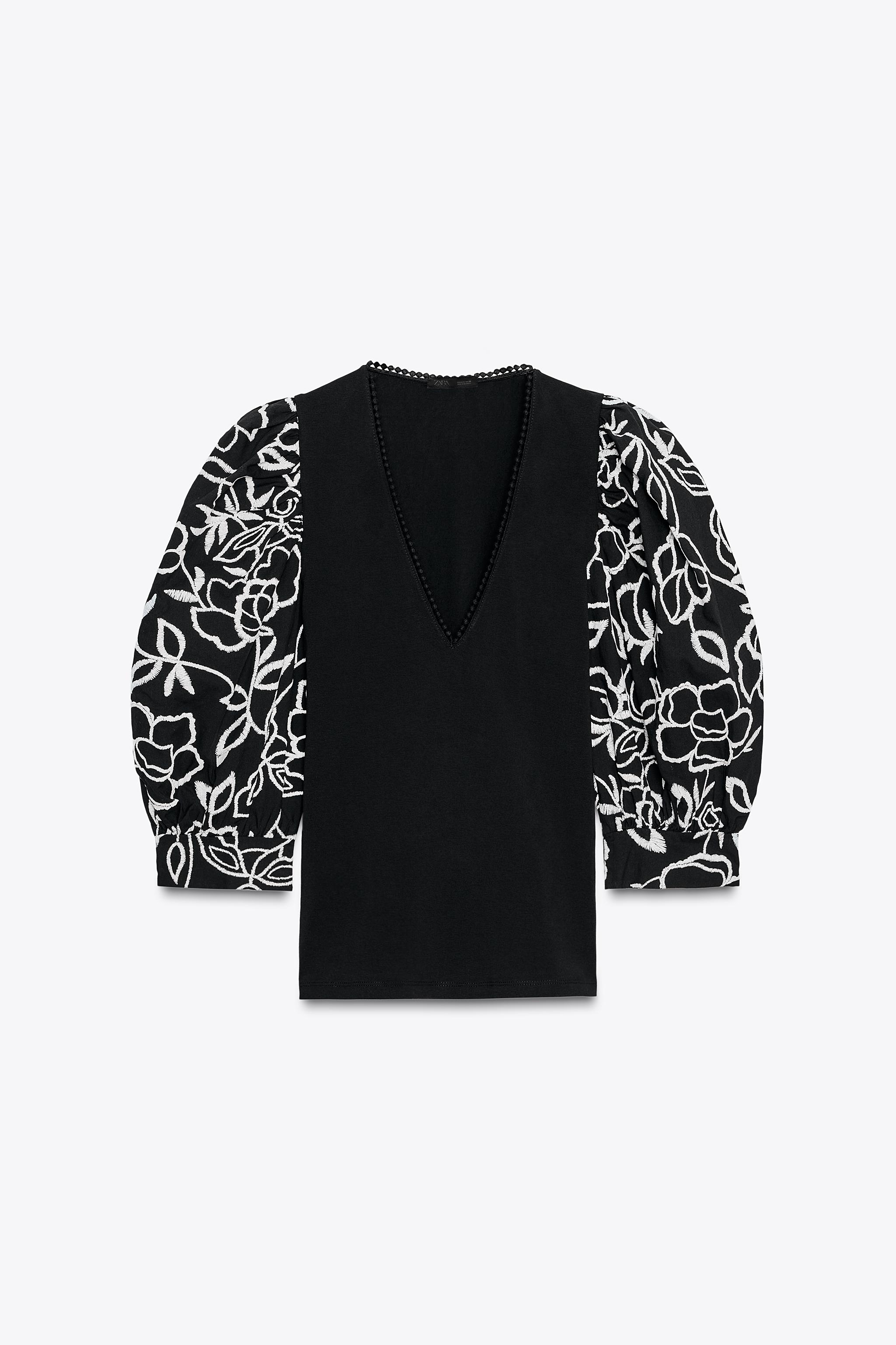 EMBROIDERED FLOWER PUFF SLEEVE TOP