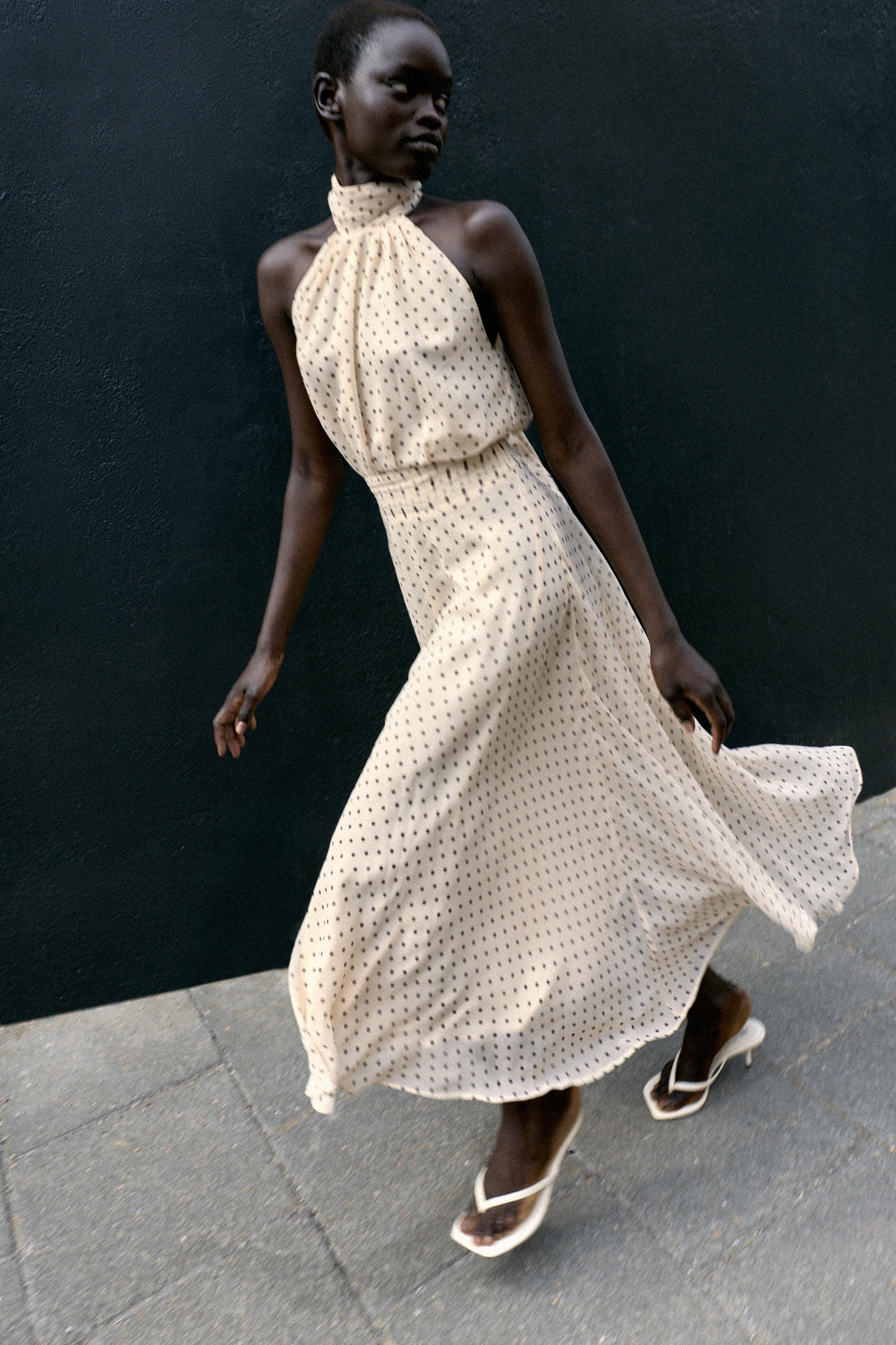 Женские платья Zara POLKA DOT HALTER MIDI DRESS — фото 5