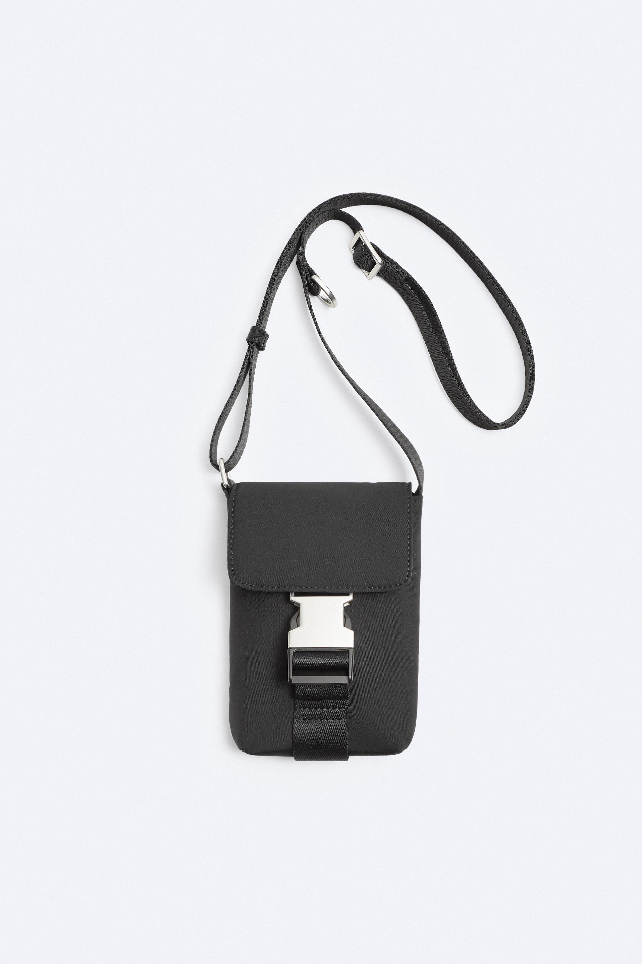 Men s Crossbody Bum Bags Explore our New Arrivals ZARA Australia