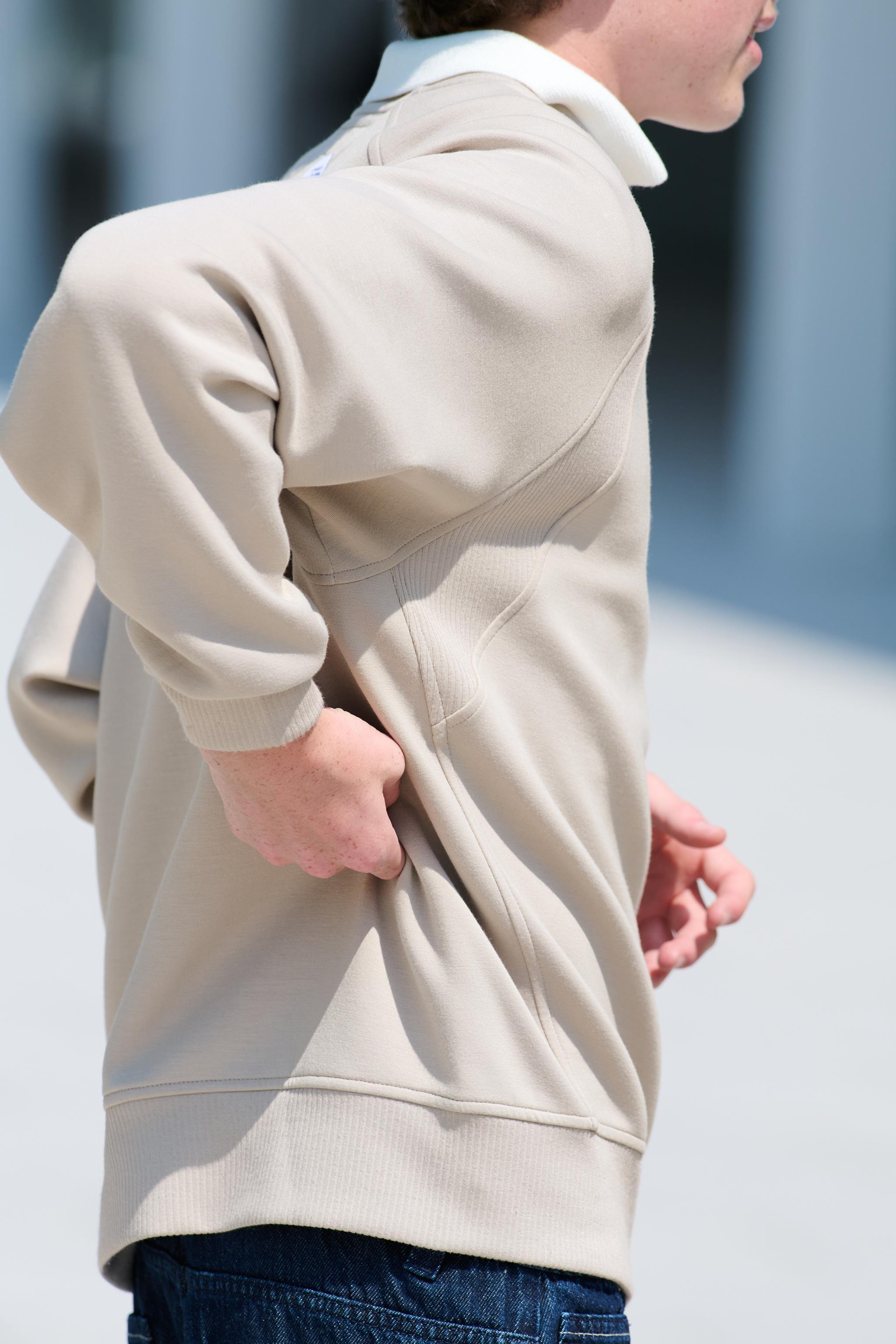 SWEAT SPORTY EN MODAL