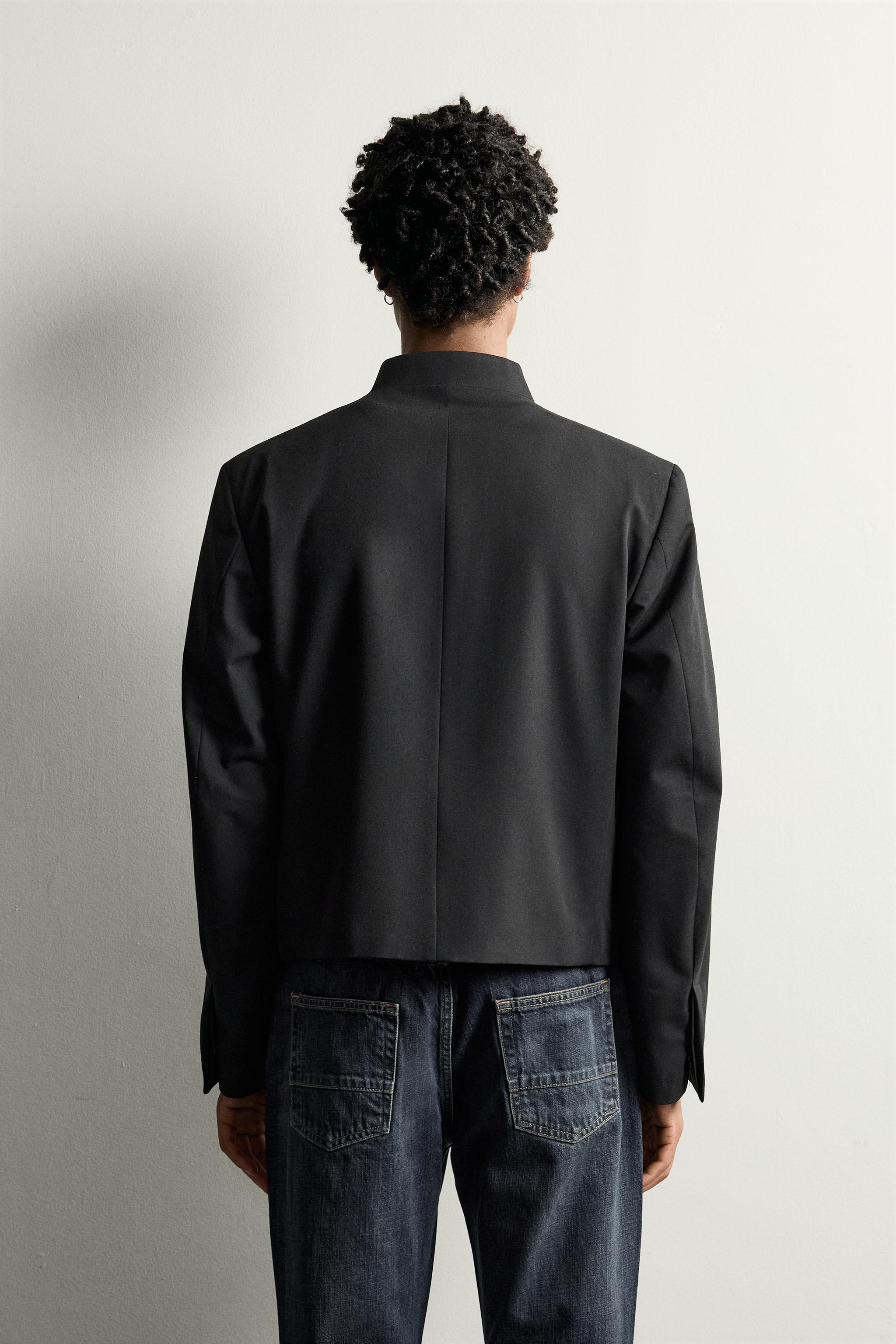 クロップドフィット ポケット ブレザー - ブラック | ZARA Japan / 日本