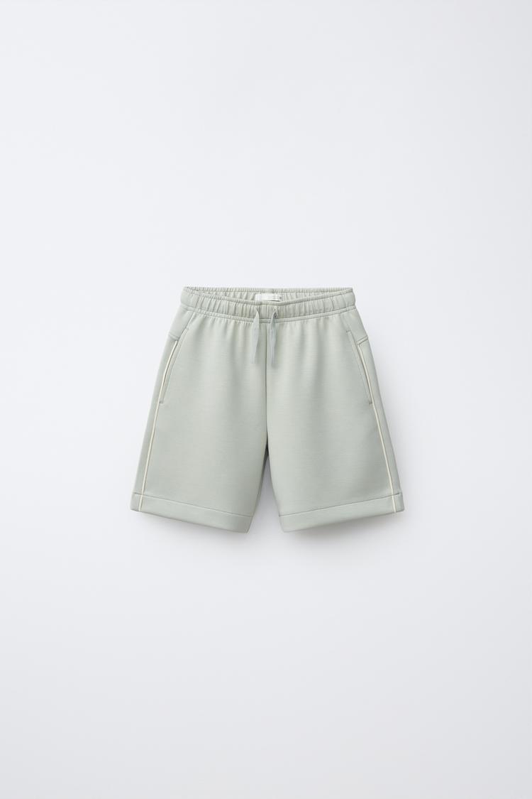 Bermuda sporty vivos