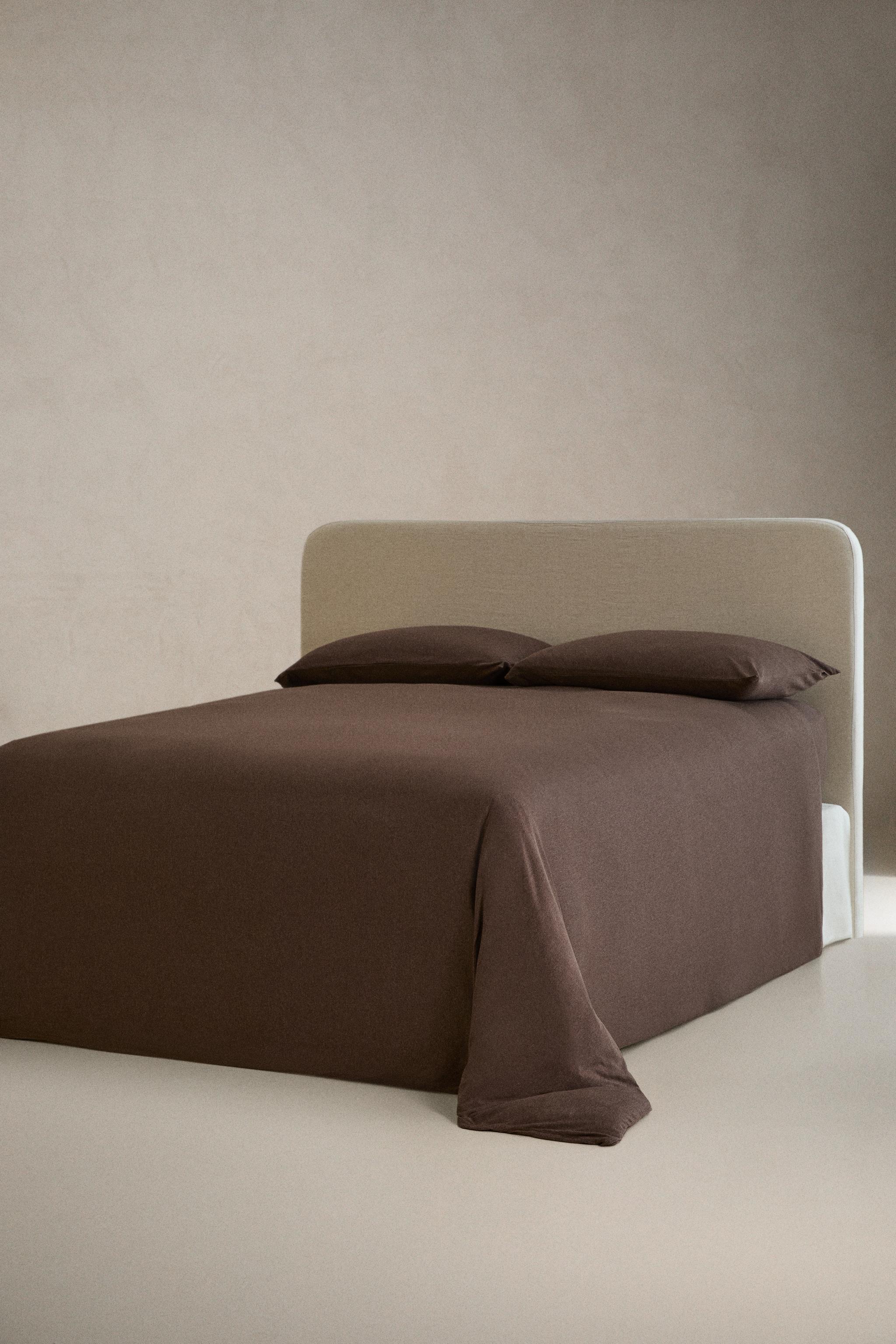 COTTON JERSEY FITTED SHEET — Brown