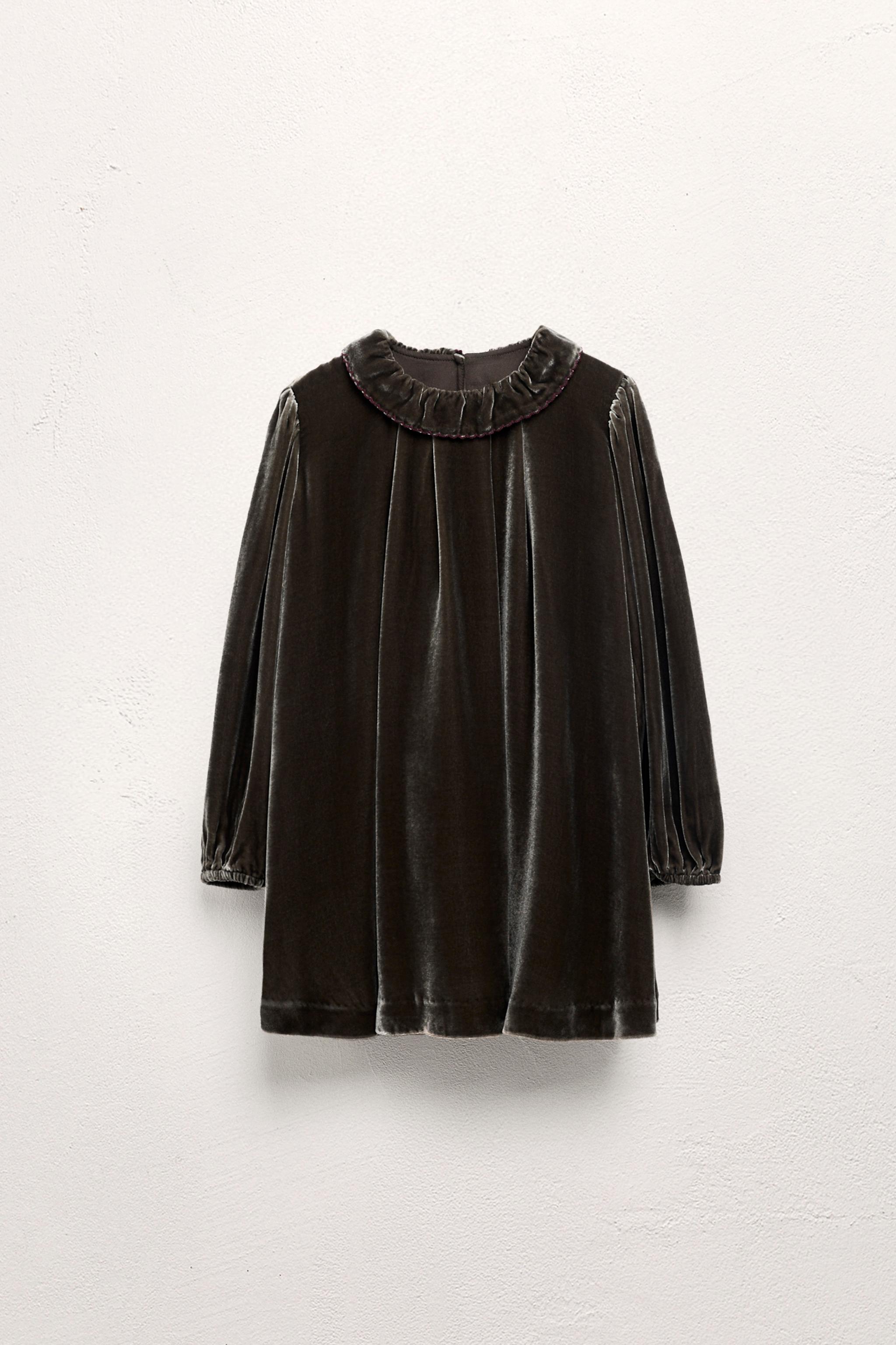 2-5 YEARS / SILK VELVET DRESS LIMITED EDITION - Dark green | ZARA United States 2-5 YEARS / SILK VELVET DRESS LIMITED EDITION - Dark green | ZARA United States
