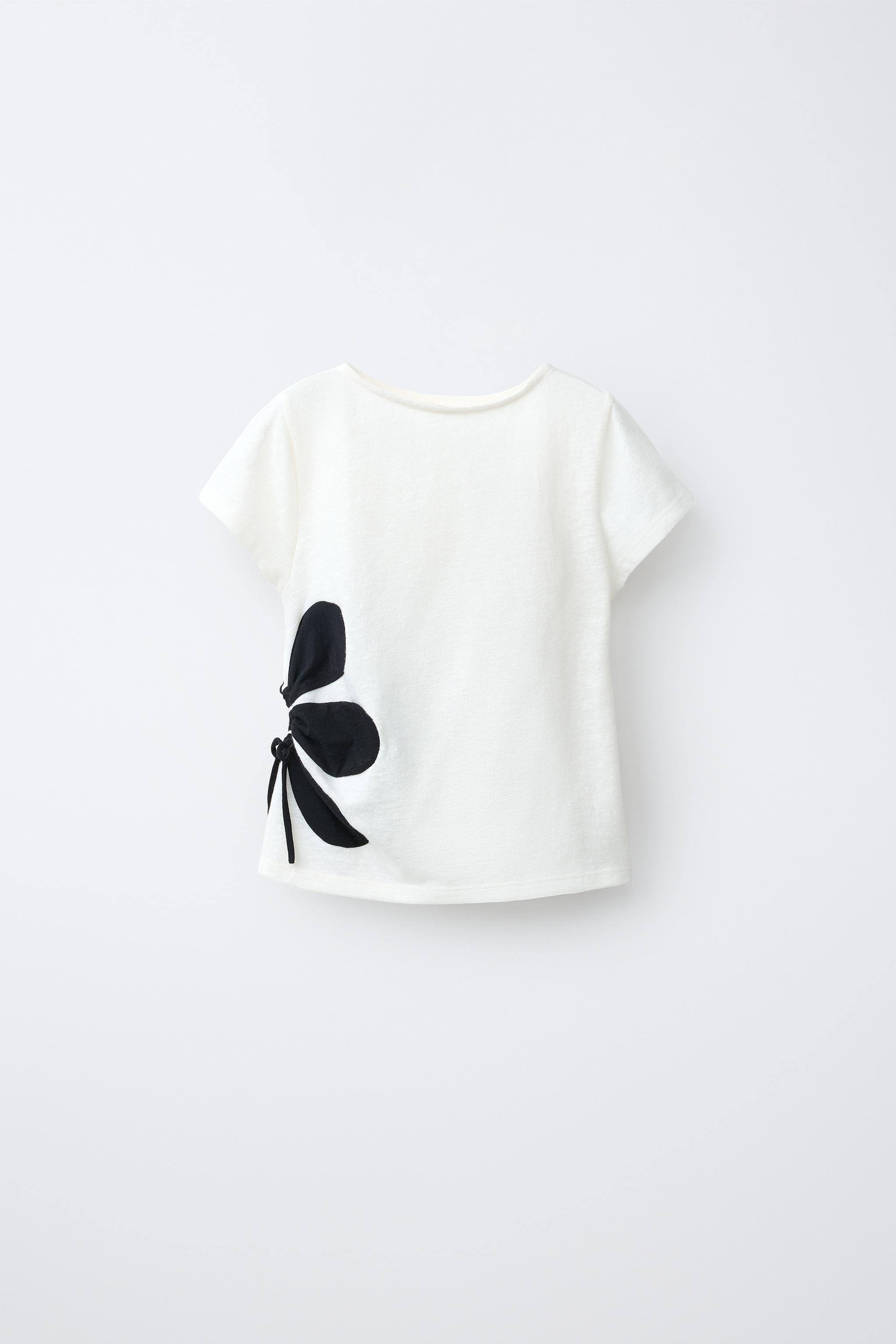 CUT OUT FLORAL T-SHIRT