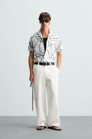 CAMISA ELÁSTICA ESTAMPADO ABSTRACTO - Blanco de Zara - Imagen 0