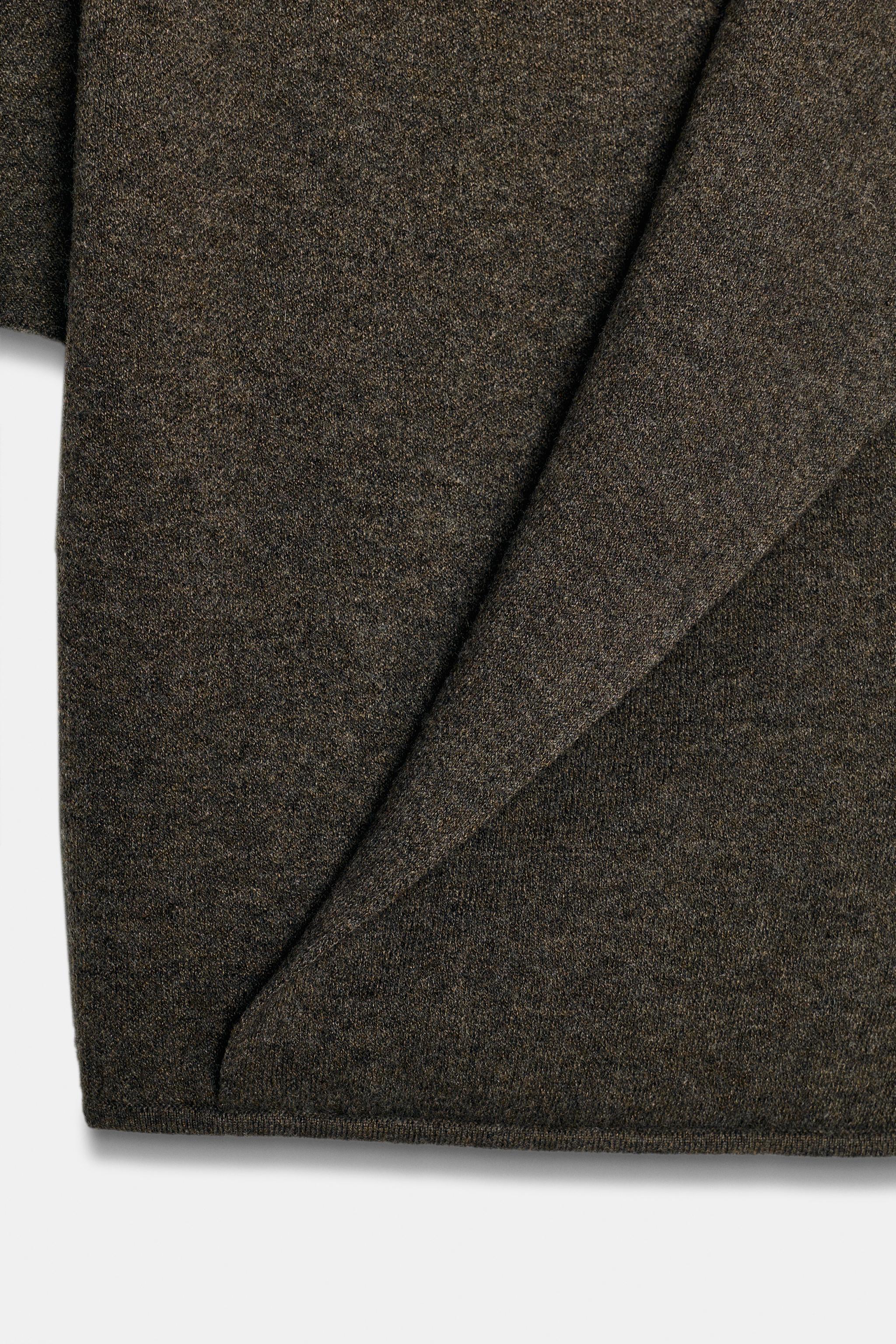 PULL CROISÉ EN MAILLE MANCHES COURTES