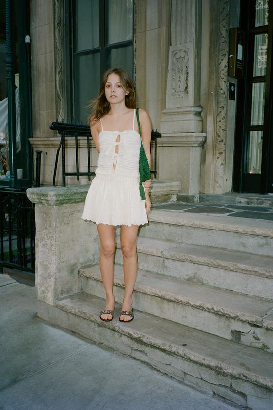 TOP À NŒUDS ET VOLANTS - Crème de Zara - Image 0
