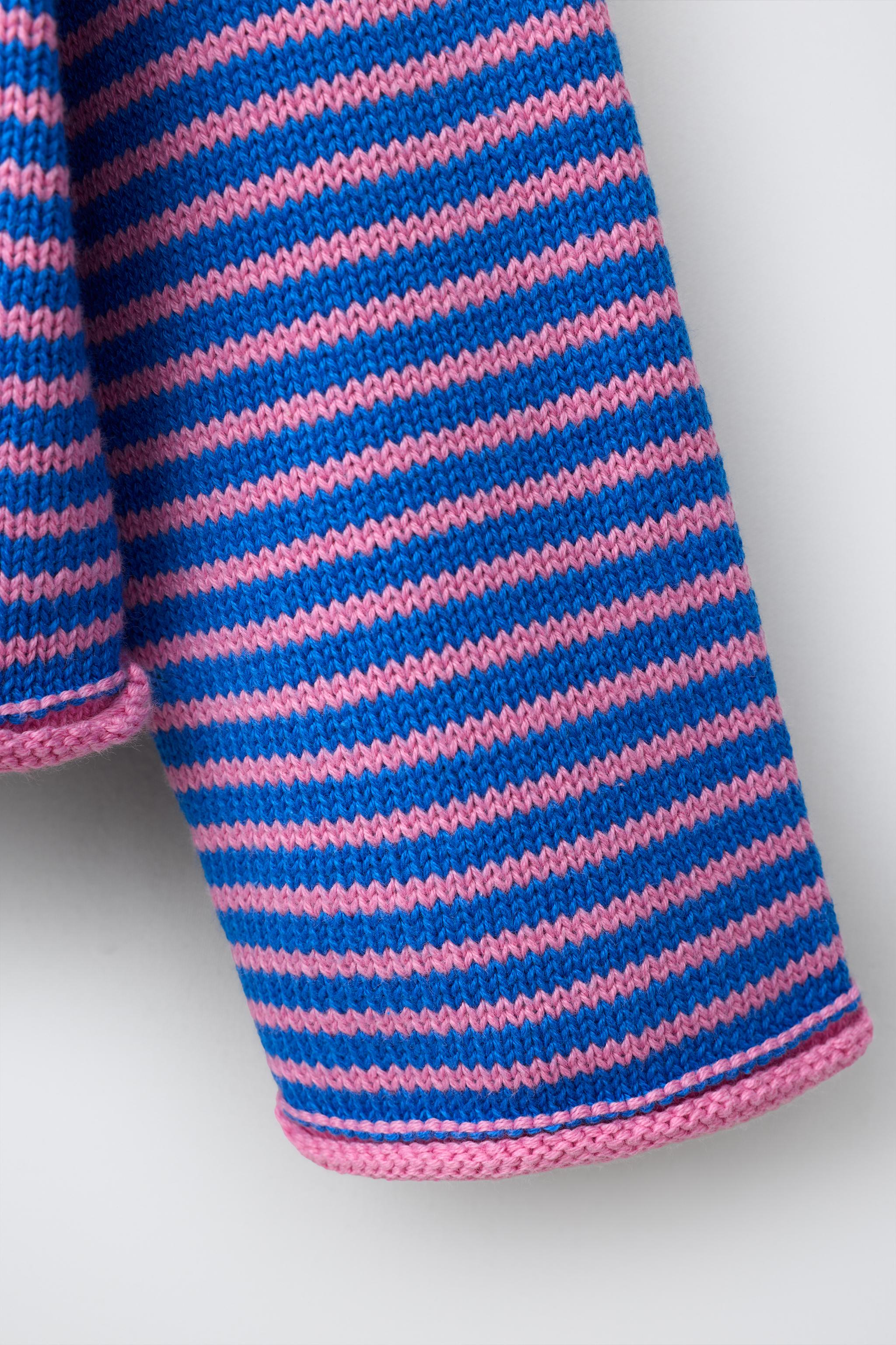 STRIPED EMBROIDERED HEART KNIT SWEATER