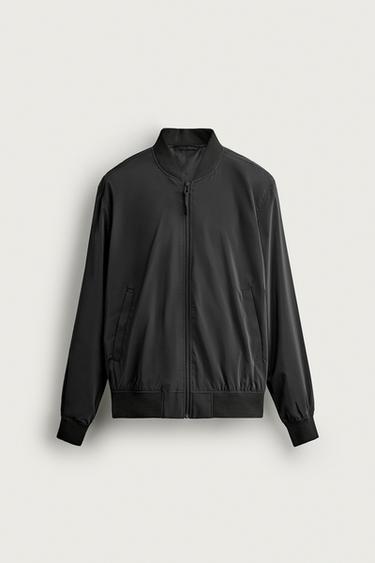 جاكيت بومبر تقني - أسود الخاص بـ Zara