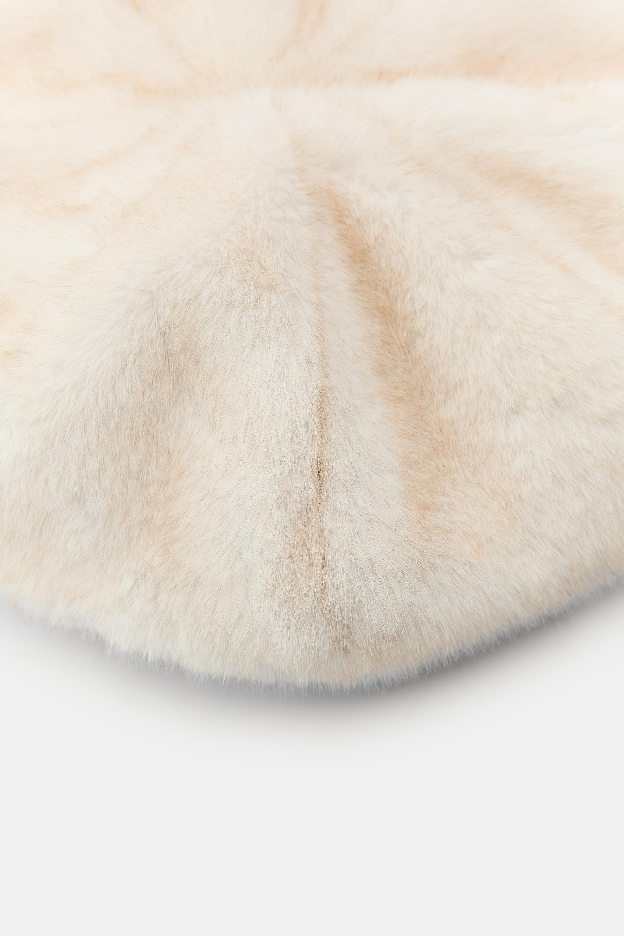 NWT Zara Woman Accessories FAUX FUR BERET Hat DOUBLE FACED FAUX FUR HAT - Black | ZARA United States main image 2