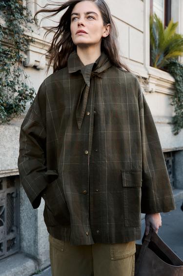 CHAQUETA ENCERADA PAÑUELO ZW COLLECTION - Khaki oscuro de Zara