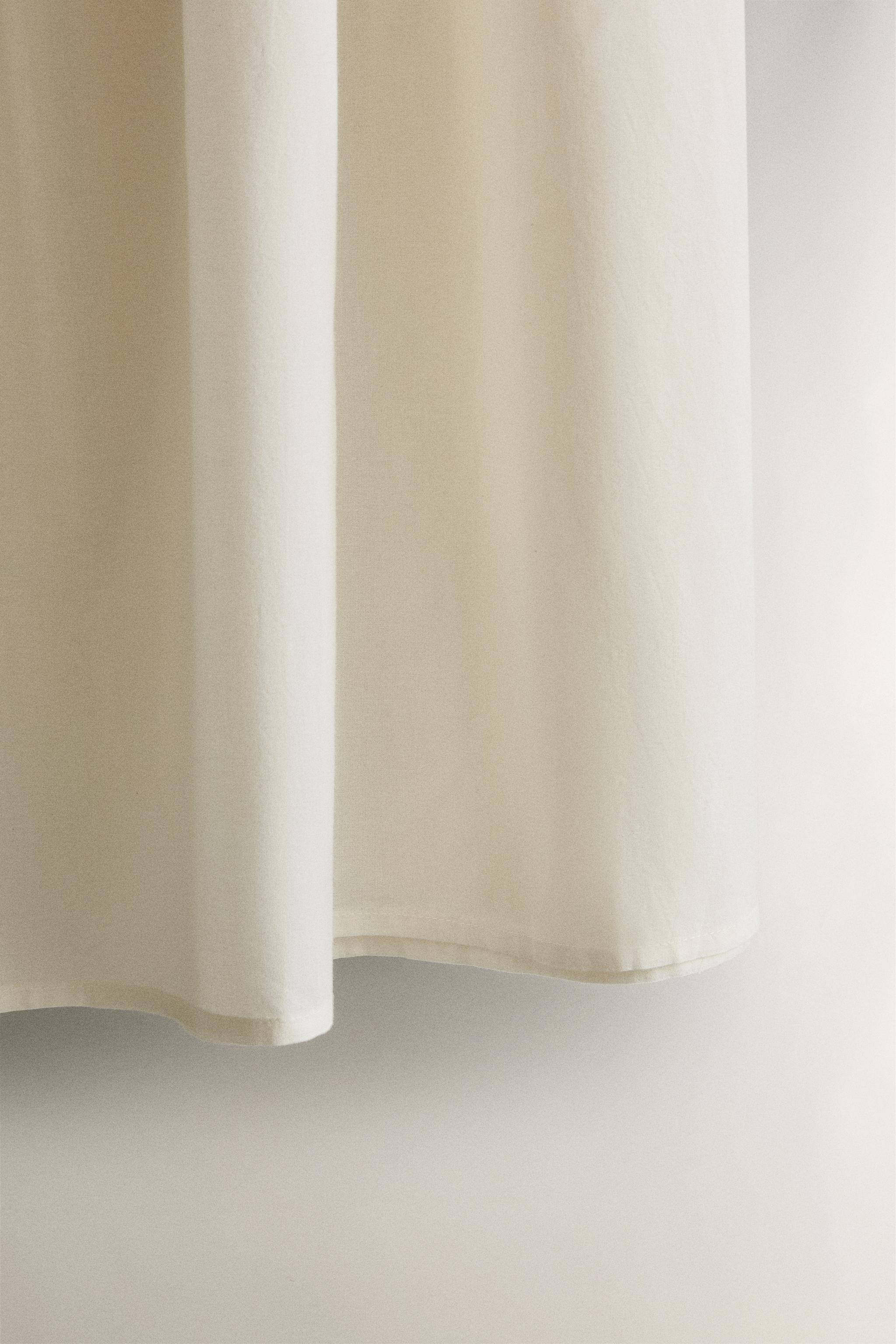 CHEMISE DE NUIT LONGUE PLISSÉE