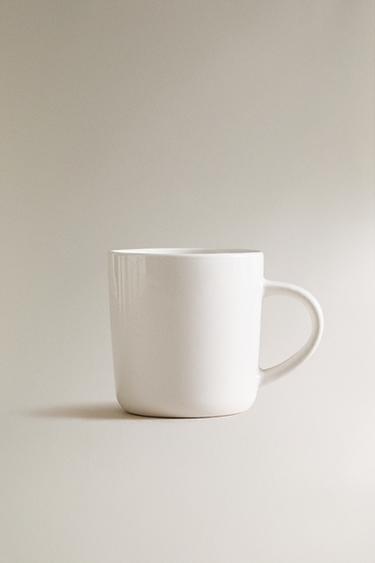 فنجان من الخزف الحجري - أبيض الخاص بـ Zara
