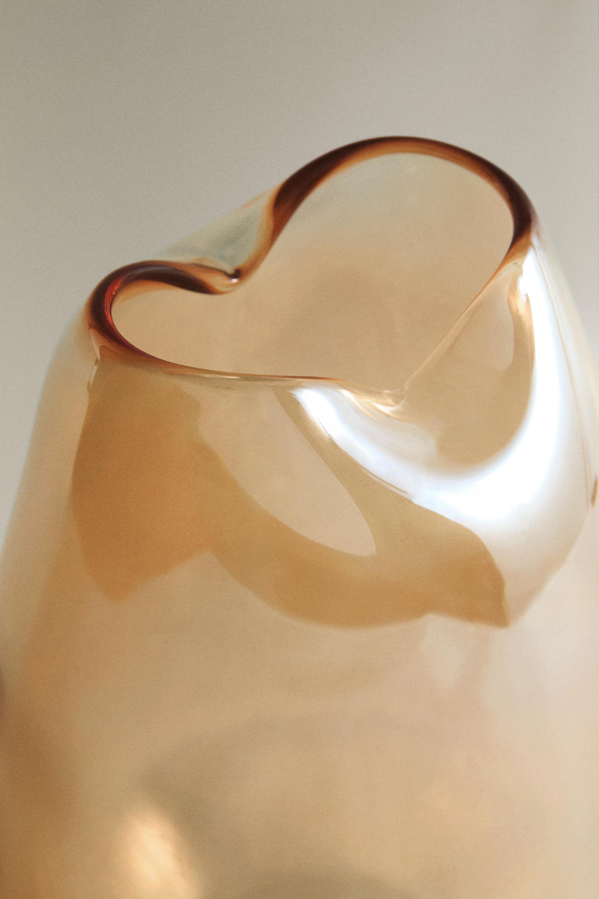 VASE DÉCORATIF OVALE EN VERRE
