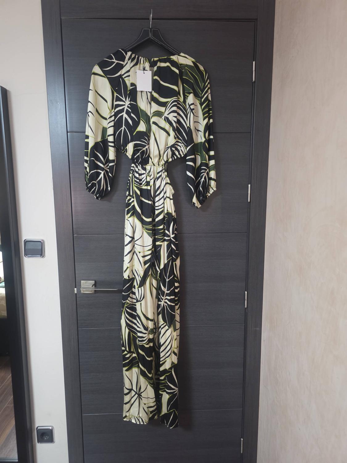 CUT-OUT TROPICAL PRINT JUMPSUIT - Image 4