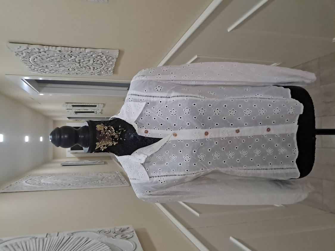 SHIRT WITH CUTWORK EMBROIDERY - Image 2