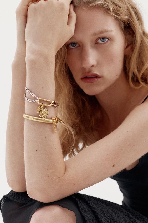 PACK OF 2 RIGID AND CHAIN CHARM BRACELETS - Golden by Zara - Image 0