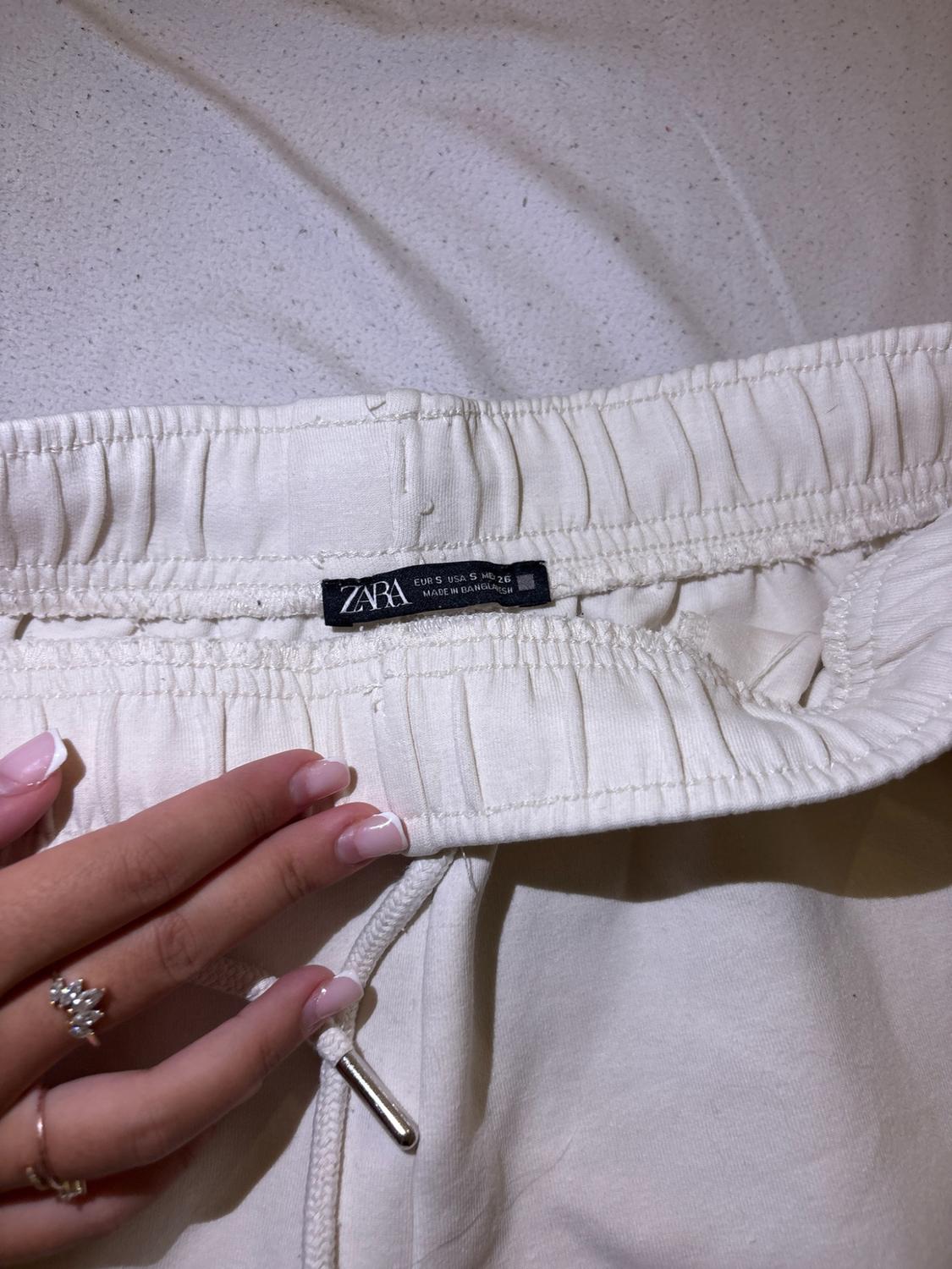 INTERLOCK TROUSERS WITH VENTS - Image 3